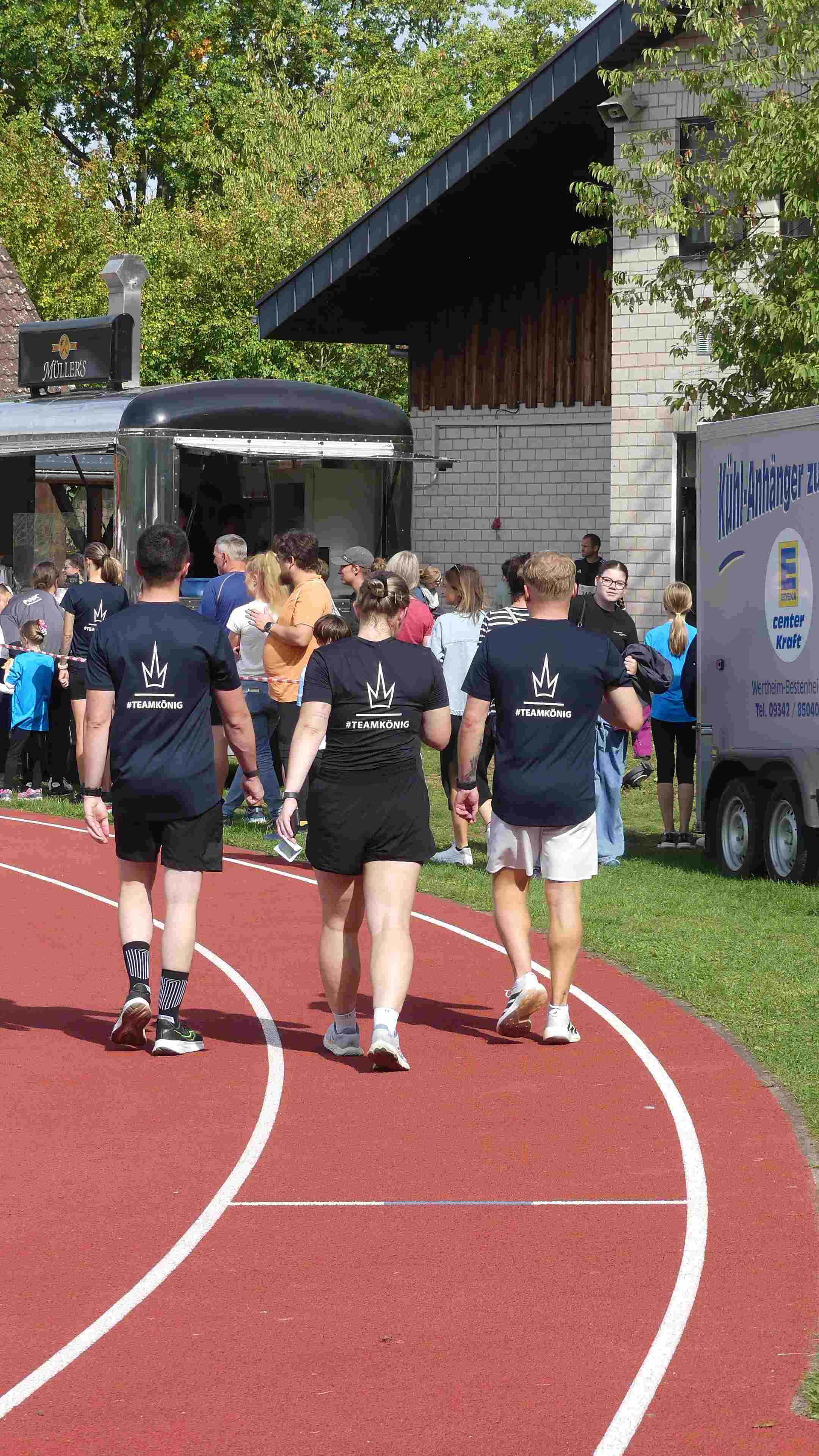 Bild vom 15. Benefizlauf im Jahr 2025. Dies ist das 282. Bild.